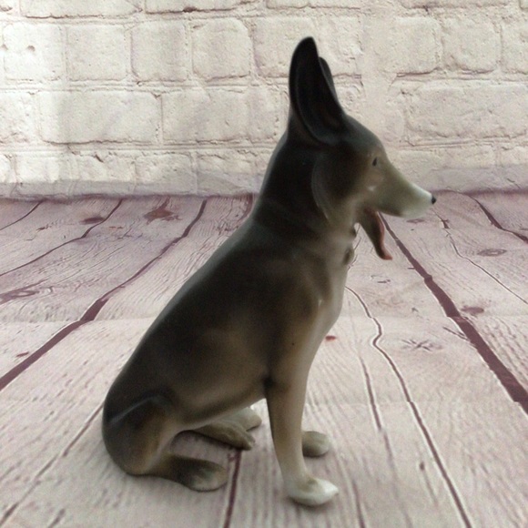 Vintage Erphila German Shepherd Dog Figurine Made in Germany - Picture 4 of 7